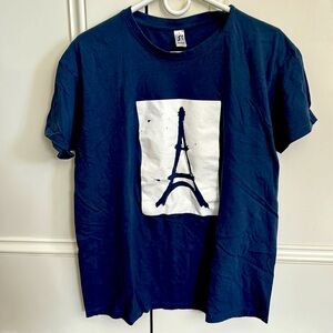 Paris T-shirt, vintage and super soft.